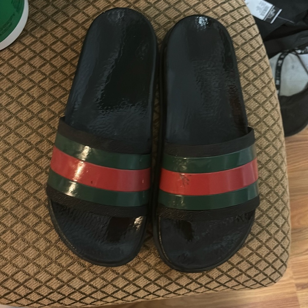 Gucci slides